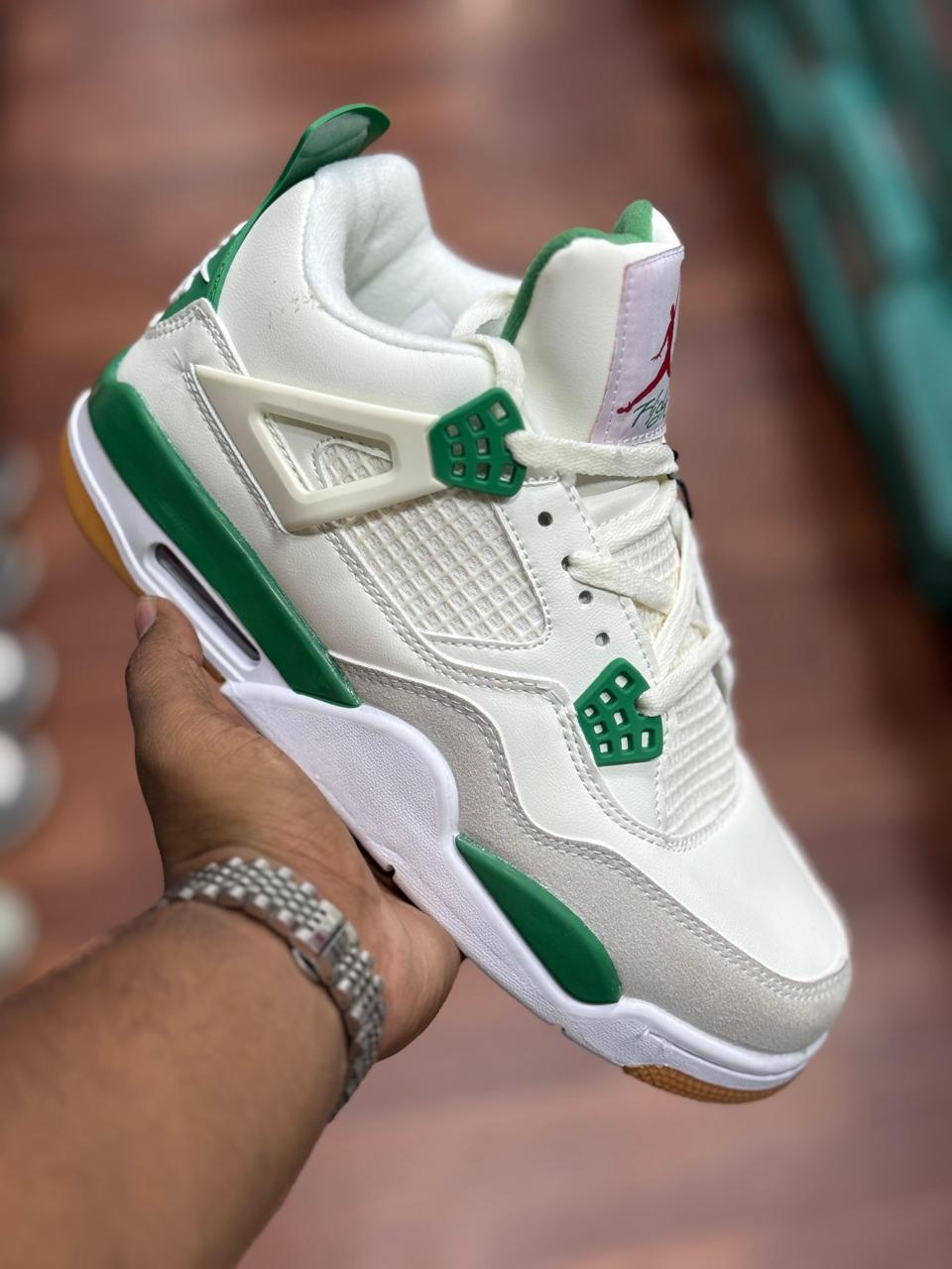 Nike SB x Air Jordan 4 Pine Green.  [ NOTE -- MASTER COPY ]